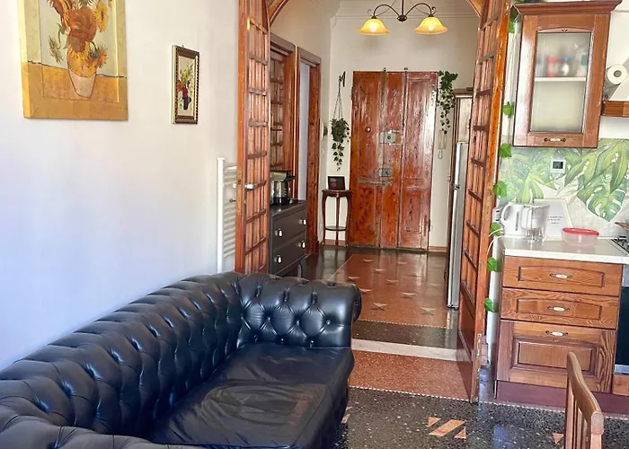 Porto Di Colombo - Vicino E Citta *